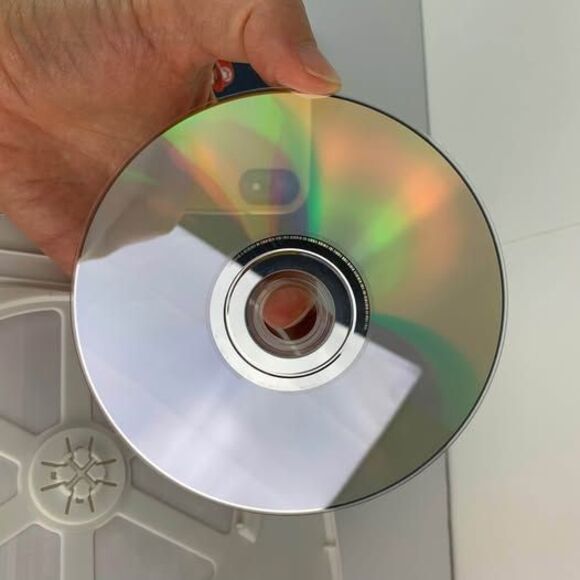 Nintendo Wii game Super Mario Galaxy 2 - Picture 4 of 4